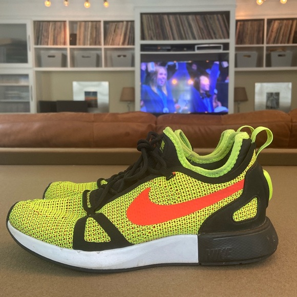 Nike Women’s Duel Racer Running Shoes - Picture 1 of 5
